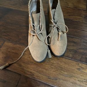 Raplh Lauren Women's Tan Suede Ankle Boots